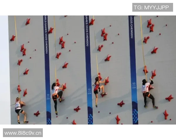 成都攀岩队在全国攀岩配合排行榜中荣获第三名的佳绩引发关注